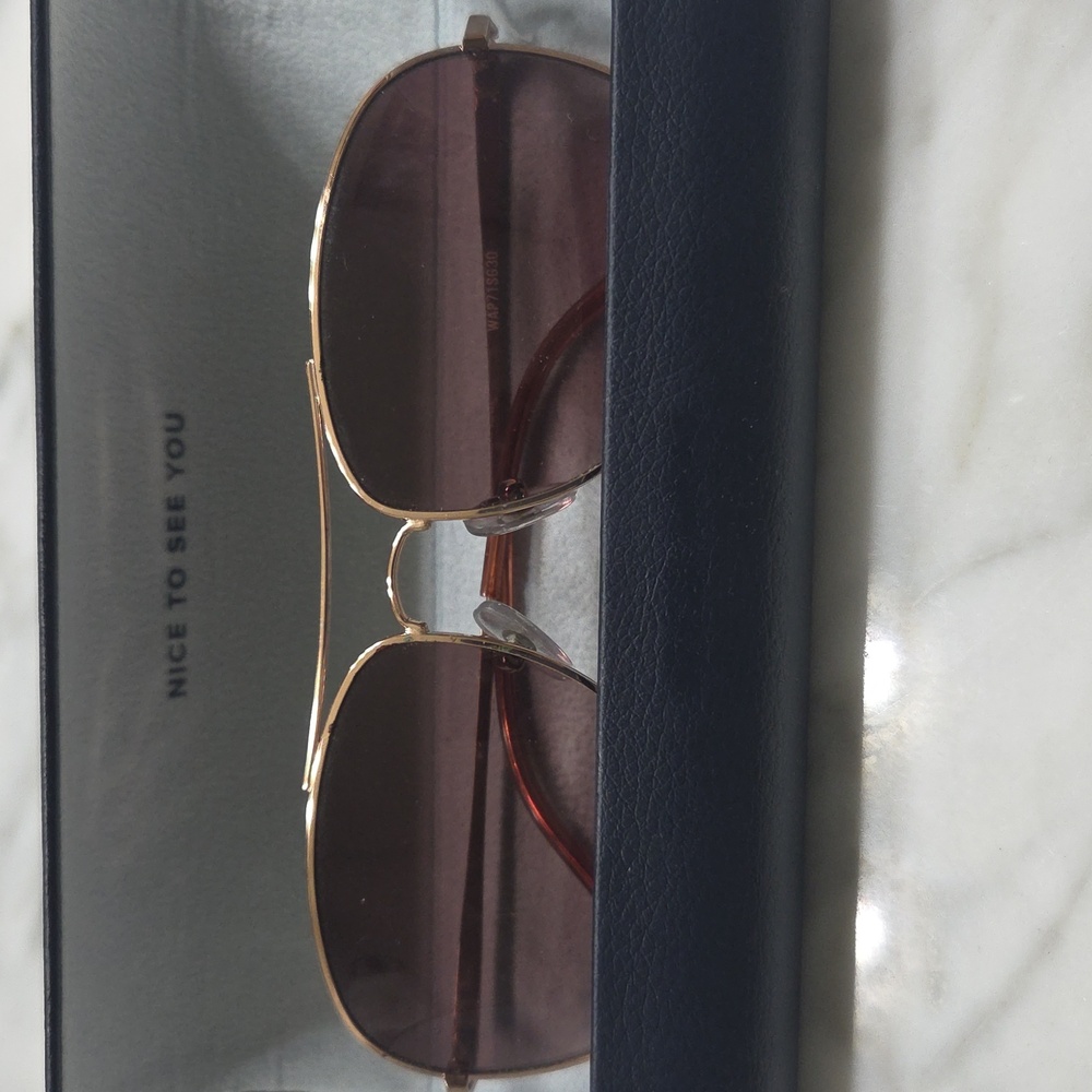 Warby Parker Brown And Gold Rim Sunglasses With Case In Good Condition! - Picture 5 of 9